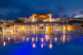 Гостиница Grande Baia Resort & Spa   Сан-Теодоро